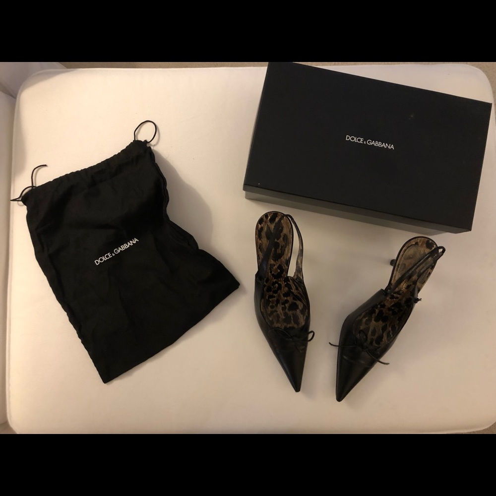 Dolce & Gabbana black slingbacks with bow